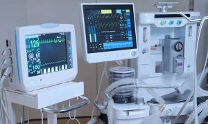 تجهیزات پزشکی بی کیفیت 2 1 300x180 - تجهیزات پزشکی افراطب